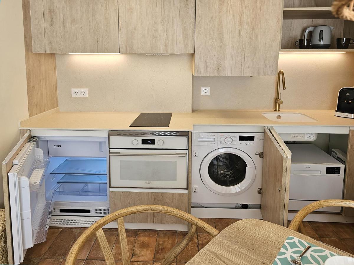 Apartamentos Las Ciencias R Valencia Exteriör bild