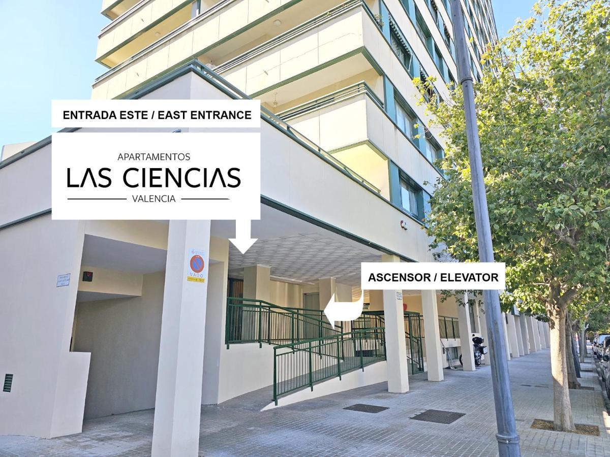 Apartamentos Las Ciencias R Valencia Exteriör bild